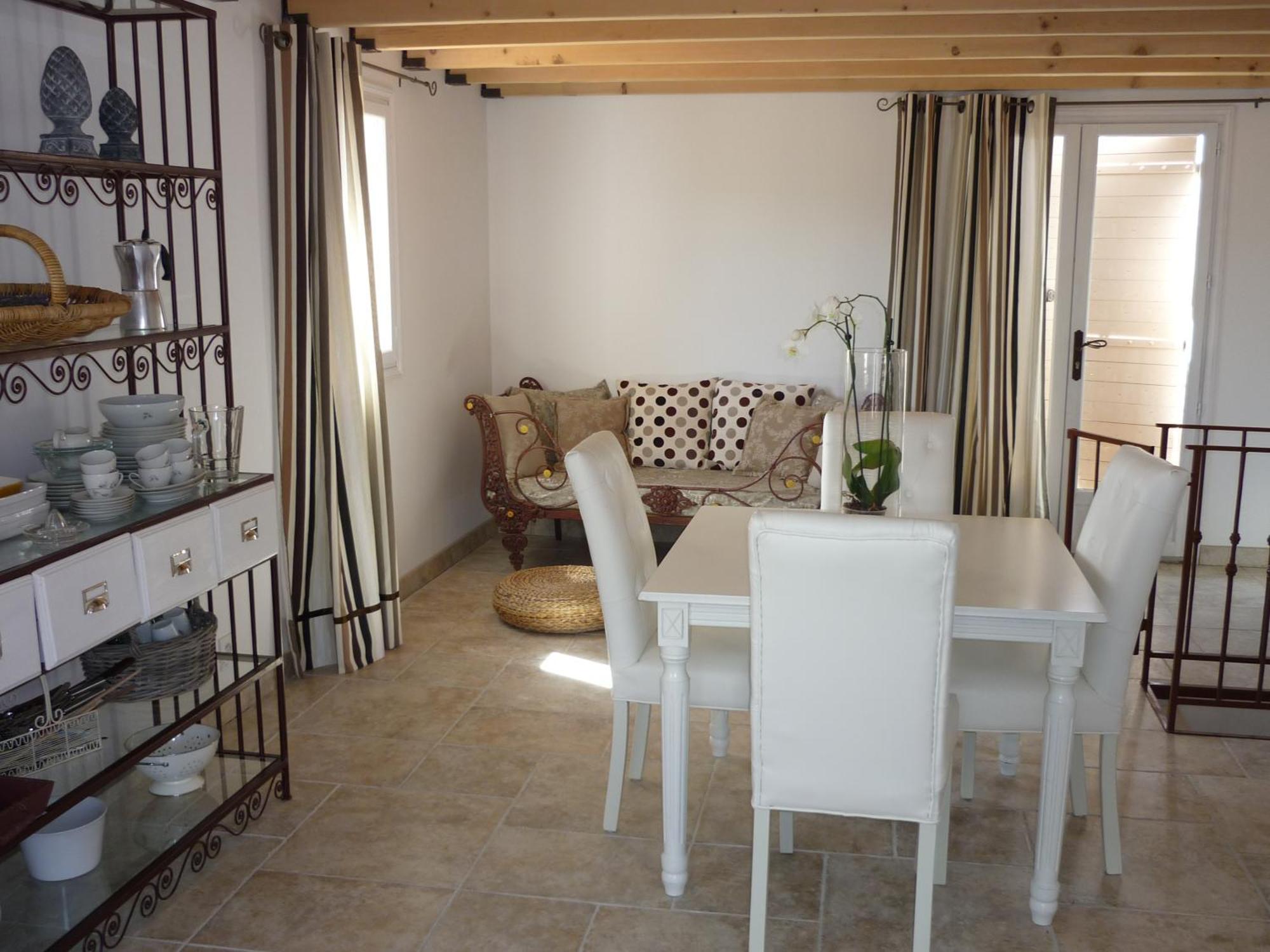 La Fontaine Des Noyers Βίλα Saint-Saturnin-les-Apt Δωμάτιο φωτογραφία